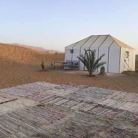 Готель Dune Merzouga Camp Екстер'єр фото