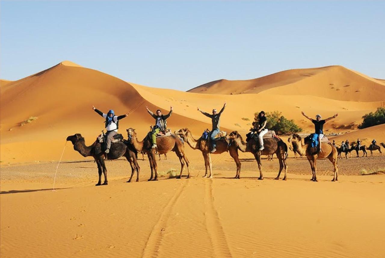 Dune Merzouga Camp Екстер'єр фото