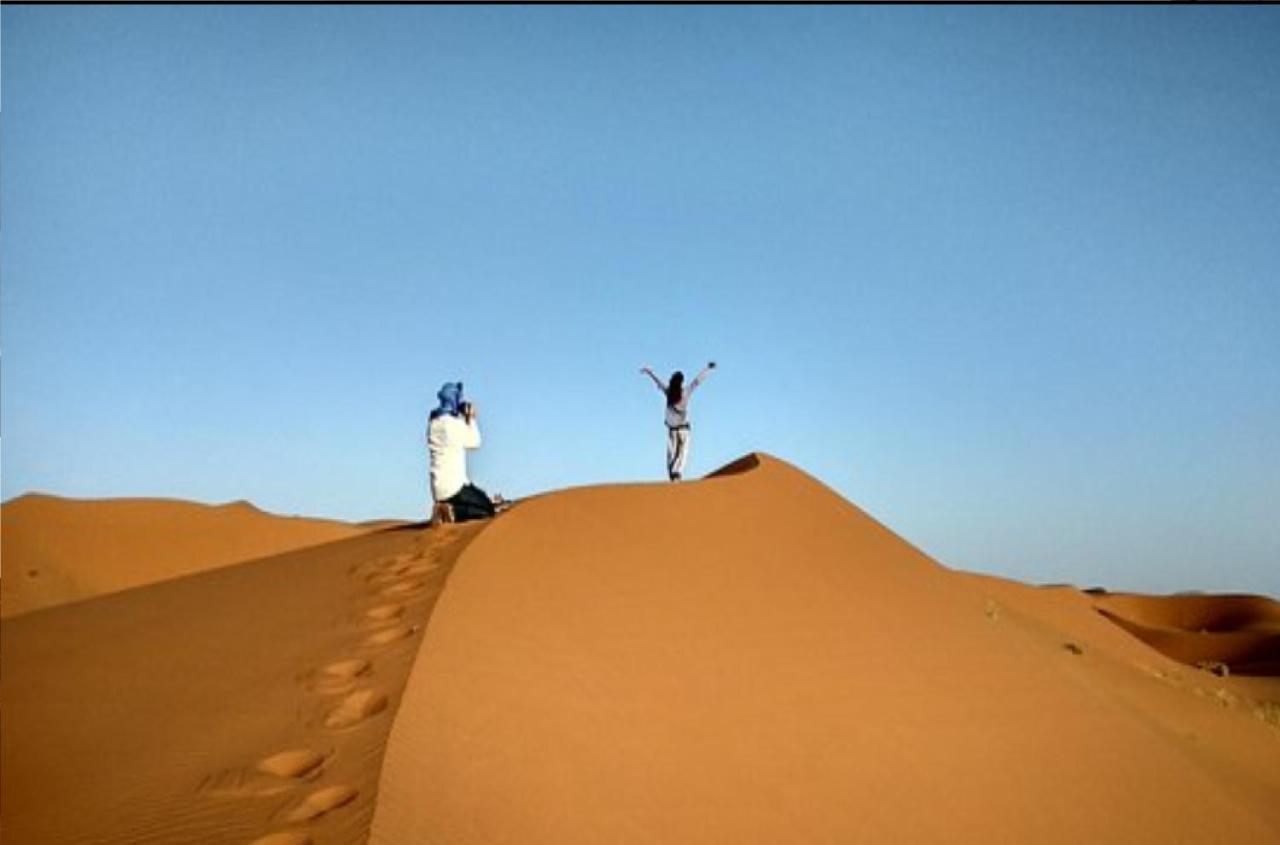 Готель Dune Merzouga Camp Екстер'єр фото